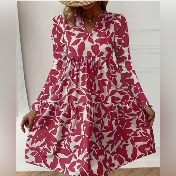 Dresses & Skirts - NWT Fall Long Sleeve Plant Print Dress in White and Burgundy Red Color.